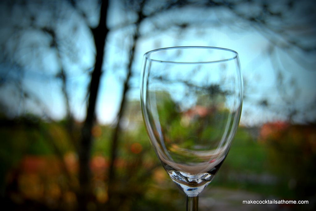 Essential Guide to Home Cocktail Bar Glassware